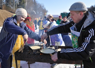 Плюс Масленица